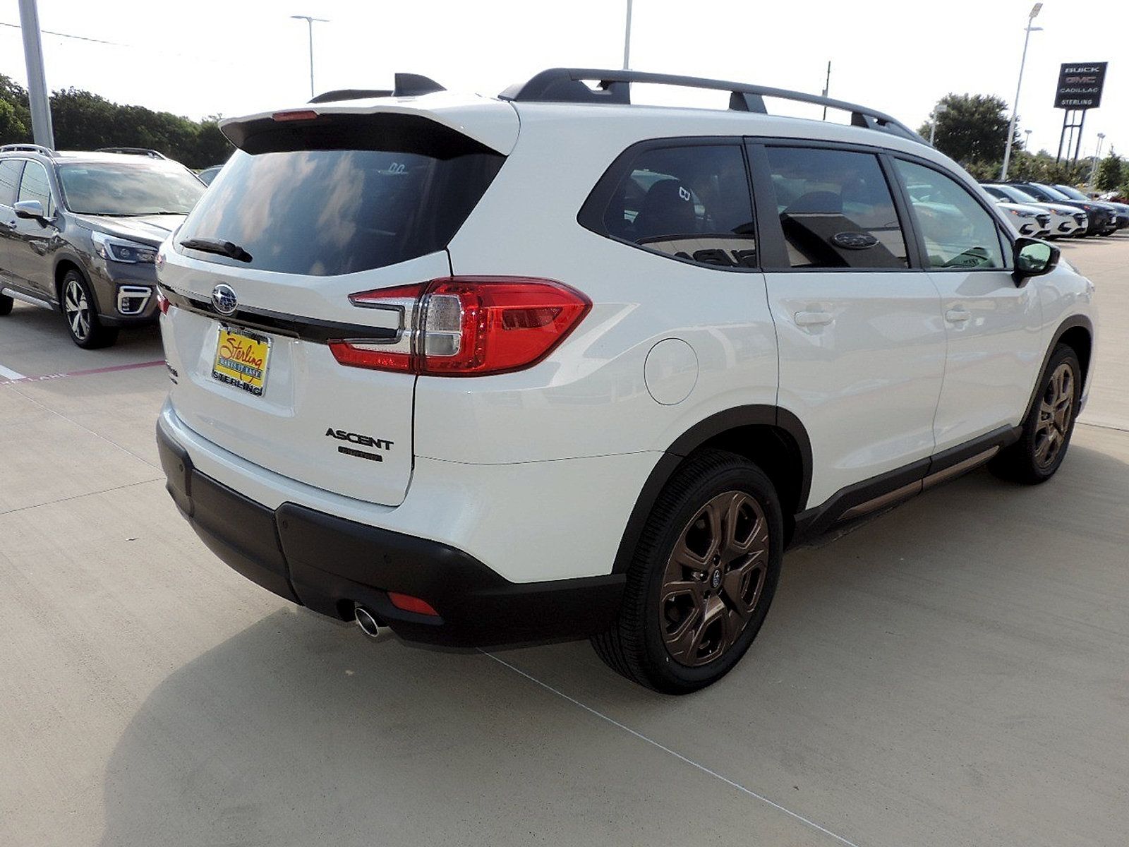Certified 2025 Subaru Ascent Touring AWD/4WD image 5