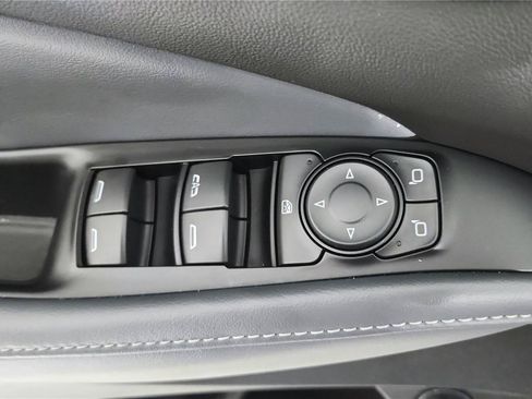 Used 2023 Buick Enclave Essence w/ Experience Buick Package AWD/4WD image 17