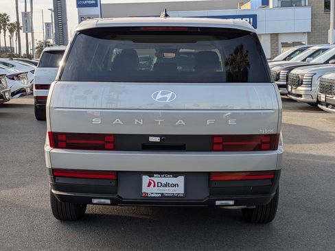 New 2026 Hyundai Santa Fe SE FWD image 3