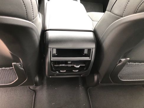 New 2025 Jeep Grand Cherokee Altitude image 39