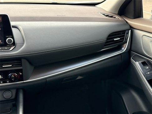 Certified 2023 Nissan Rogue SV w/ SV Premium B Package image 17