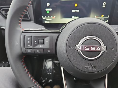 New 2026 Nissan Kicks SR w/ Cold Weather Package AWD/4WD image 16
