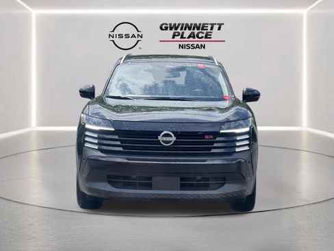 Certified 2025 Nissan Kicks SR FWD image 25