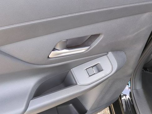 New 2026 Nissan Sentra SV w/ Floor Mat Package FWD image 14