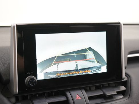 Used 2025 Toyota RAV4 SE w/ Weather & Moonroof Package AWD/4WD image 27