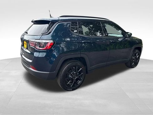 New 2026 Jeep Compass Latitude AWD/4WD image 7