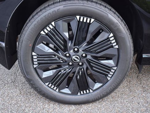 New 2026 Nissan Murano Platinum w/ Cargo Package AWD/4WD image 15