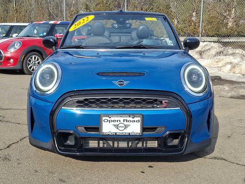 Used 2022 MINI Cooper S image 2