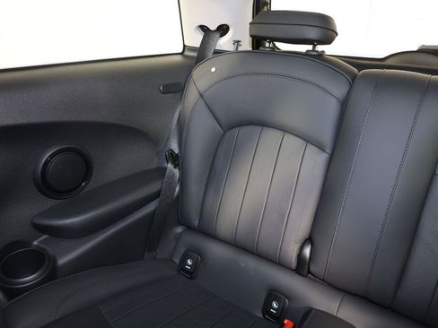 Used 2022 MINI Cooper S FWD image 14