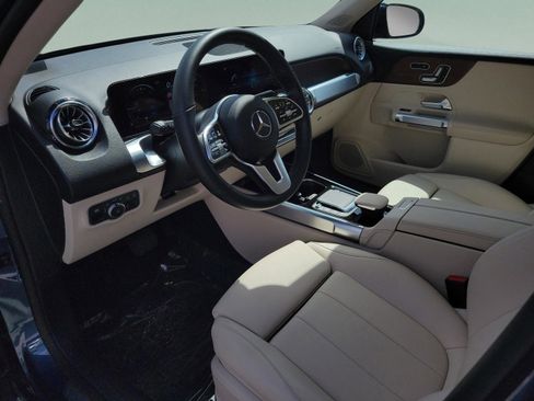 Used 2023 Mercedes-Benz GLB 250 4MATIC image 24