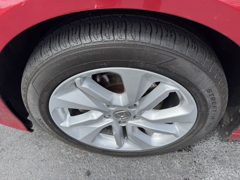 Used 2020 Honda Accord LX image 7