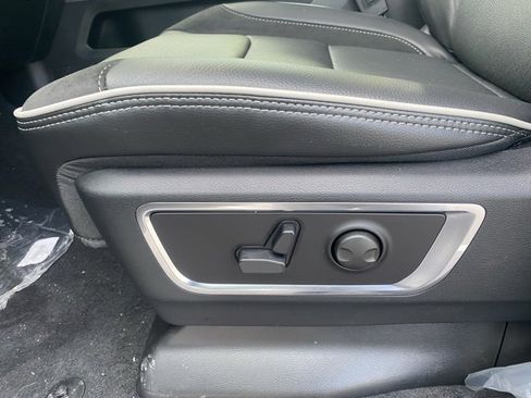 New 2026 RAM 1500 Laramie image 17