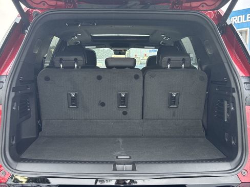 Used 2024 Chevrolet Traverse RS w/ LPO, Floor Liner Package image 32