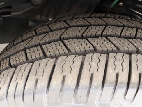 Used 2016 Lexus LX 570 4WD image 95