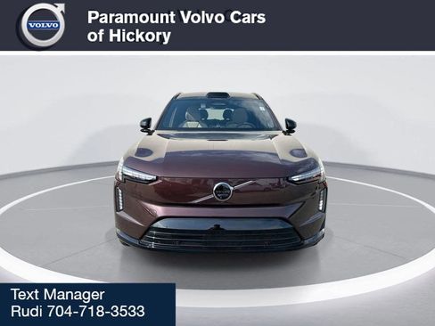 New 2025 Volvo EX90 Ultra image 3
