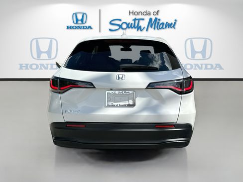 New 2026 Honda HR-V LX image 5