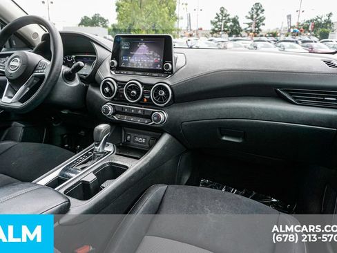 Used 2024 Nissan Sentra SV FWD image 24