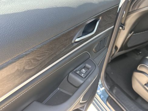 New 2026 Jeep Grand Cherokee L Limited AWD/4WD image 12