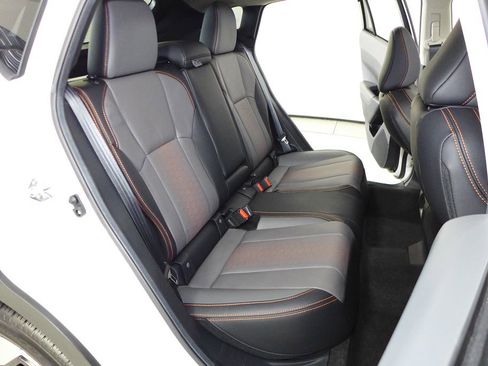 Certified 2025 Subaru Crosstrek 2.5i Limited w/ Crosstrek Mirror Package image 20