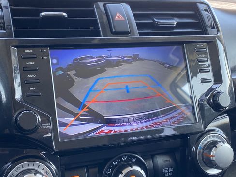 Used 2019 Toyota 4Runner TRD Off-Road Premium AWD/4WD image 26
