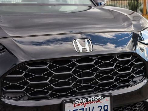 Used 2023 Honda HR-V LX image 13