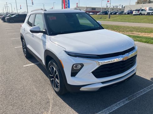 New 2026 Chevrolet TrailBlazer LT image 1