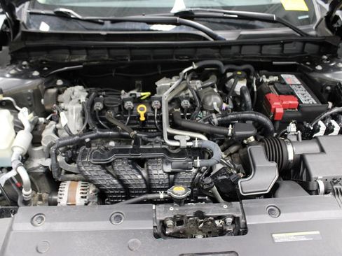 Certified 2024 Nissan Altima 2.5 SV FWD image 13