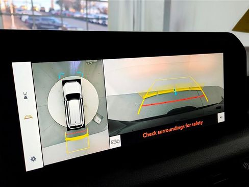 Used 2024 Toyota Land Cruiser image 21