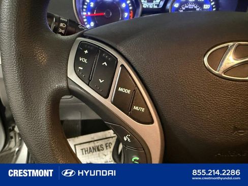Used 2015 Hyundai Elantra SE w/ Option Group 02 image 32