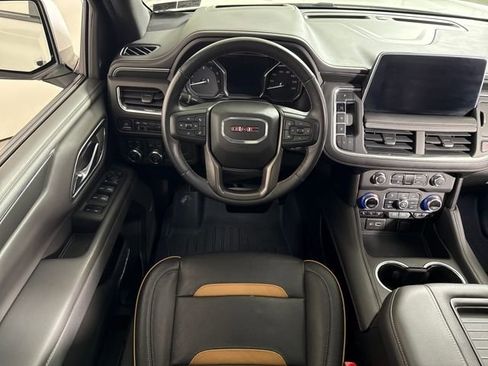 Used 2021 GMC Yukon XL AT4 w/ Technology Package AWD/4WD image 23