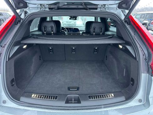 Used 2024 Cadillac XT4 Premium Luxury image 15