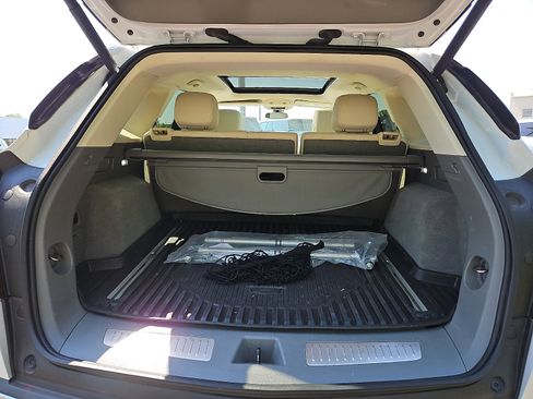 Certified 2023 Cadillac XT5 Premium Luxury AWD/4WD image 29