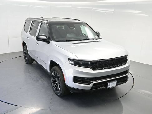 Used 2024 Jeep Grand Wagoneer Series II w/ Quick Order Packagew 28T AWD/4WD image 58