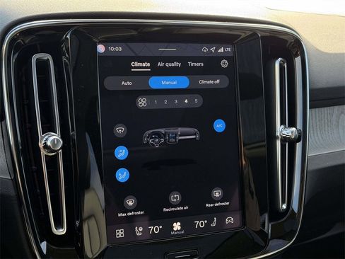 Certified 2026 Volvo XC40 B5 Plus w/ Protection Package Premier image 6