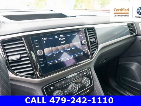 Certified 2022 Volkswagen Atlas SEL R-Line image 19