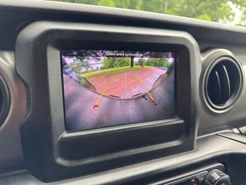 Used 2021 Jeep Wrangler Unlimited Sport AWD/4WD image 20