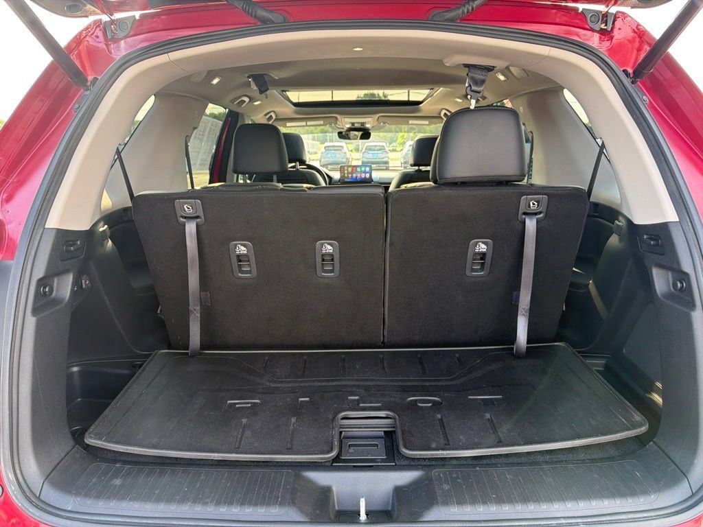 Used 2023 Honda Pilot Elite image 14