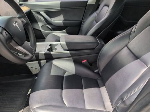 Used 2021 Tesla Model 3 Long Range AWD/4WD image 11