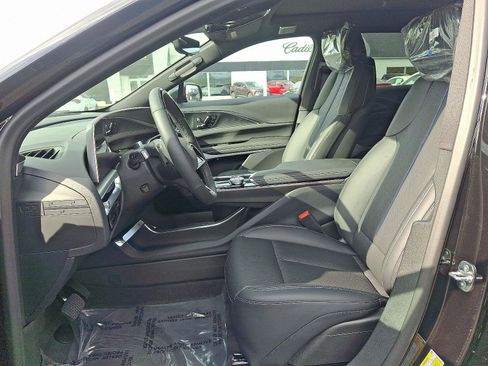 New 2026 Cadillac Lyriq Premium Sport w/ LPO, Floor Liner Package AWD/4WD image 7