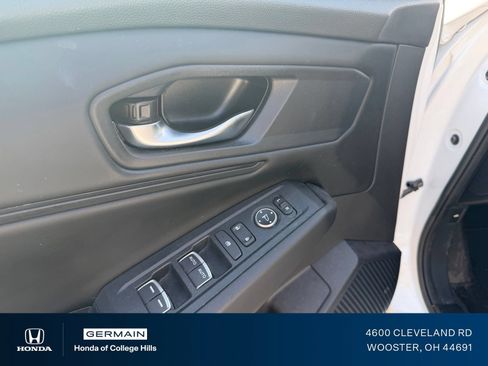 Used 2023 Honda Accord EX image 12