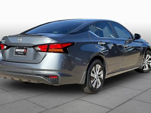 Certified 2024 Nissan Altima 2.5 S FWD image 12
