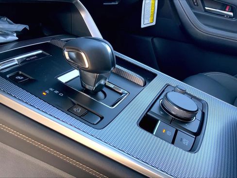 New 2026 MAZDA CX-90 Plug-In Hybrid w/ Preferred image 7