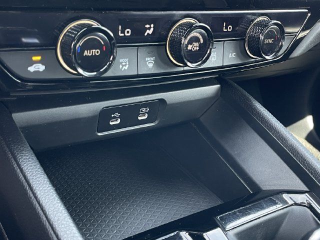 Used 2024 Honda Accord Sport image 19