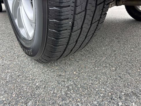 Certified 2021 Jeep Grand Cherokee Laredo image 9