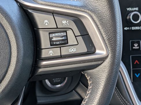 Used 2022 Subaru Outback Limited image 25