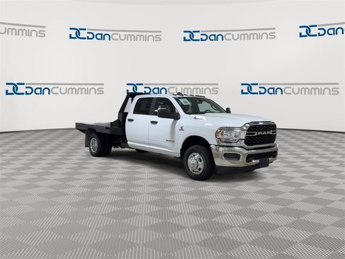 Used 2024 RAM 3500 SLT w/ Quick Order Package 2YG SLT image 2
