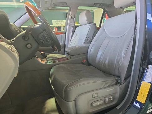 Used 2004 Lexus LS 430 image 3