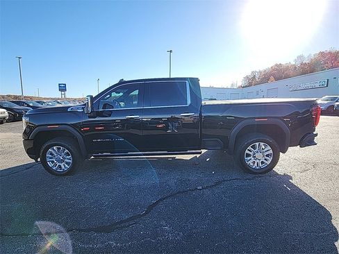 Used 2023 GMC Sierra 2500 Denali w/ Technology Package image 5