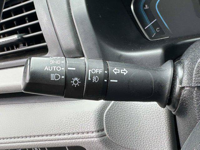 Used 2022 Honda Odyssey EX-L image 32