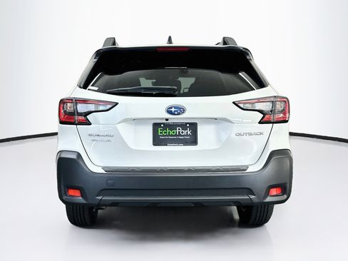 Used 2025 Subaru Outback Premium w/ Popular Package #1A AWD/4WD image 7